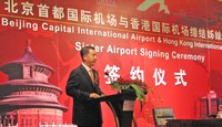 Dong Zhiyi, Executive President of Capital Airports Holding Company (CAH), says BCIA can learn from HKIA’s international operations while HKIA can gain valuable knowledge from BCIA’s Mainland aviation hub business, adding that the two parties will forge closer ties and explore potential cooperation initiatives in the future.