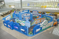 An exhibition on the development blueprint is shown at Terminal 2 of Hong Kong International Airport, which is open to the public from 1100 to 2000 hours daily between 9 June and 2 September. Members of the public are welcome to visit the exhibitions to gain a better understanding of the proposed airport expansion plans, including air traffic demand forecasts, development options, potential economic contributions, estimated costs and environmental considerations.