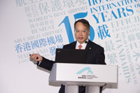 Mr Lo explains to media AAHK’s financial performances.