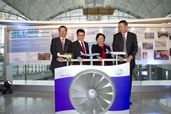 (from left to right) AA Chief Executive Officer Stanley Hui Hon-chung, Director-General of Civil Aviation Norman Lo, Secretary for Transport and Housing Eva Cheng and AA Chairman Dr Marvin Cheung Kin-tung officiate at the unveiling ceremony for