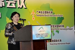 Eva Cheng, Secretary for Transport and Housing, HKSAR briefs the members on Hong Kong's cross-boundary transport developments and integration with the PRD.