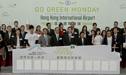 (From Left to Right on first row) Mr Francis Ngai, Co-founders of Green Monday; Mr Leo Ku, Green Monday International Ambassador; Mr Wilson Fung Wing-yip, Executive Director, Corporate Development, Airport Authority Hong Kong; Mr Yau Shing-mu, JP, Under Secretary for Transport and Housing; The Hon Bernard Chan, GBS, JP, Member of the Executive Council of HKSAR; Ms Florence Hui Hiu-fai, SBS, JP, Under Secretary for Home Affairs; Vivian Chow, Green Monday International Ambassador and Mr David Yeung, Co-founders of Green Monday attend the Green Monday Launching Ceremony at HKIA.