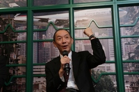 Mr Ma shares his memories when working in Kai Tak.